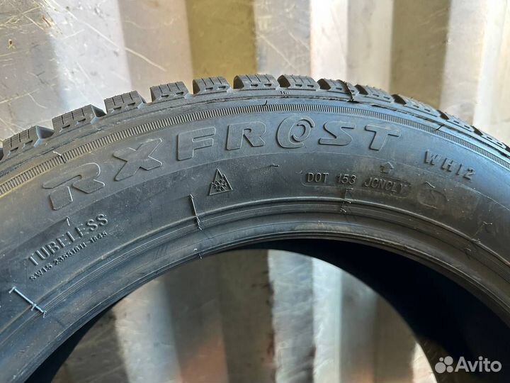 RoadX RX Frost WH12 235/55 R18 100H