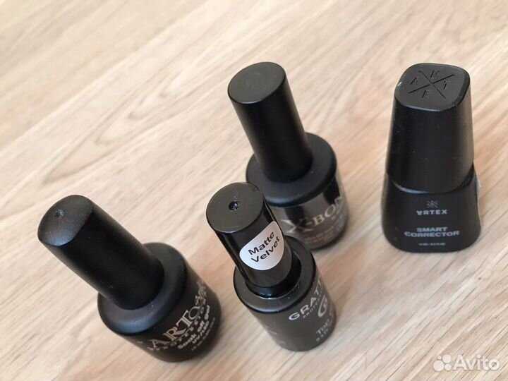 Базы и топы для гель лака открытые б/у