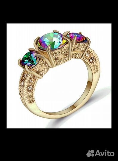 Модные кольцо