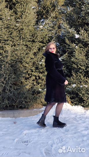 Продам роскошную черную норковую шубу 46-48 размер