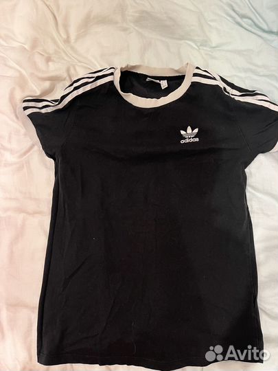 Футболка adidas