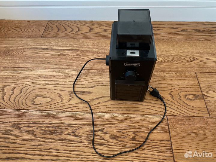 Комемолка Delonghi KG79