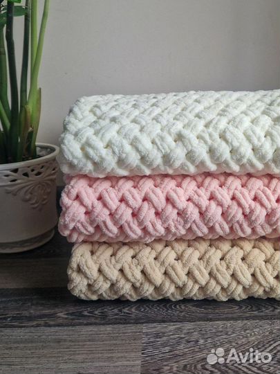 Плед детский вязаный ручная работа