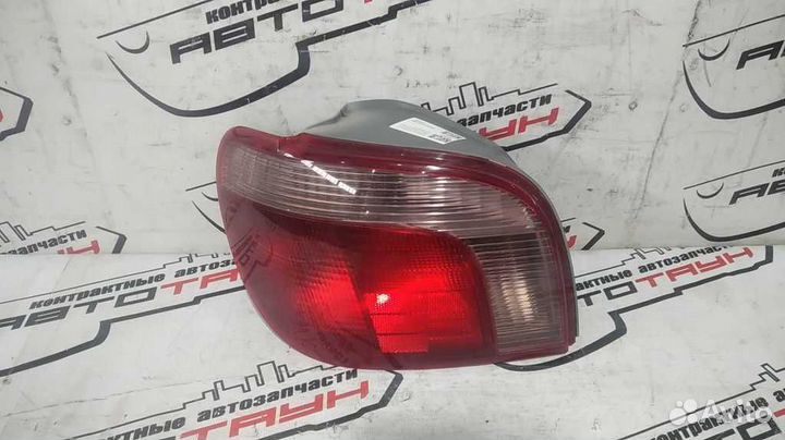 Фонарь toyota vitz NCP10 NCP13 NCP15 SCP10 SCP13 5