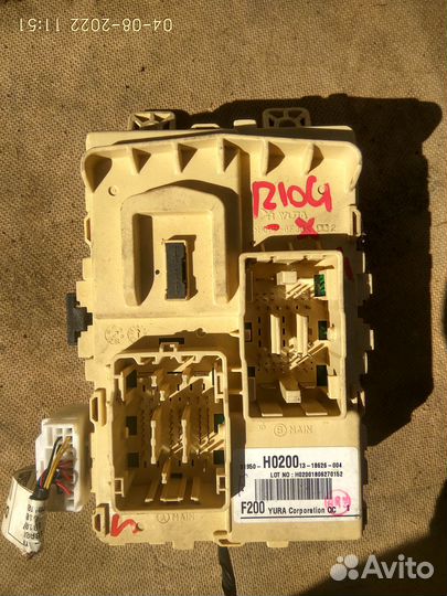 Блок предохранителей на Киа Рио 2018 год