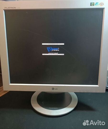 Монитор LG flatron