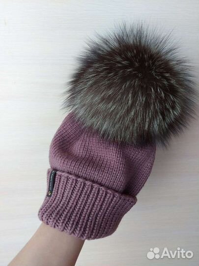Шапка женская,с натуральным помпоном, снуд
