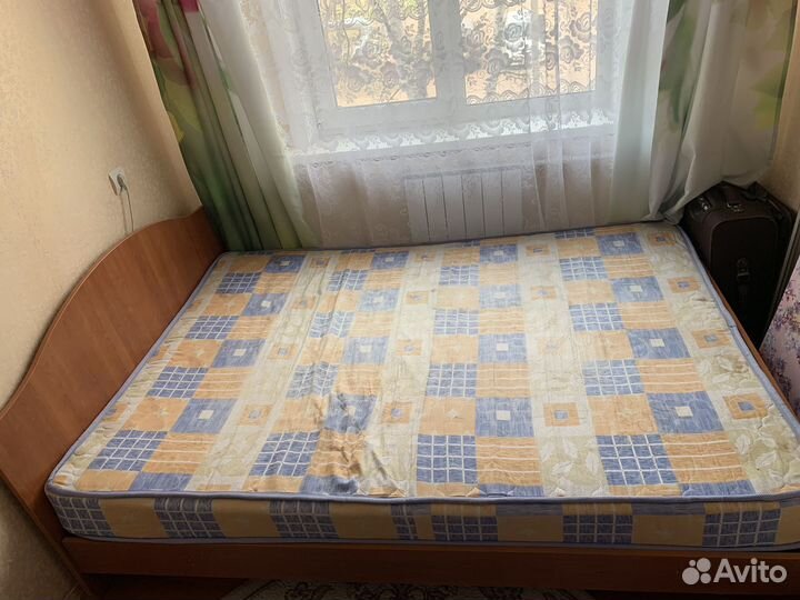 Кровать 2х спальную