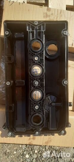 Клапанная крышка Orlando 1.8