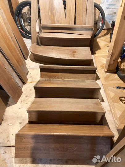 Дубовая лестница (Разобраная )