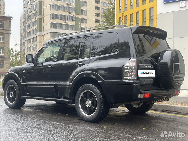 Mitsubishi Pajero 3.2 AT, 2006, 247 716 км