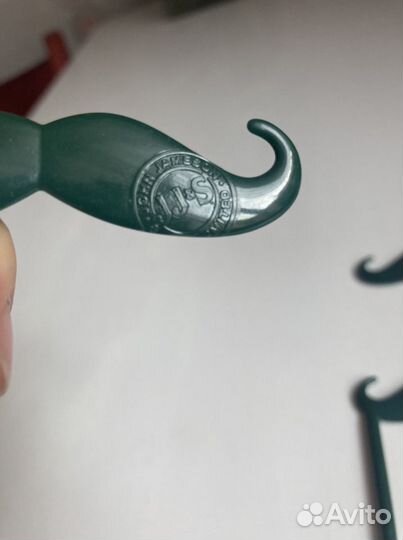 Накладные усы