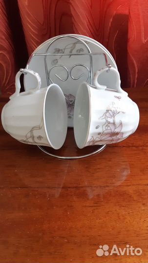 Чайные пары на подставке