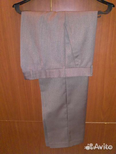 Брюки новые мужские
