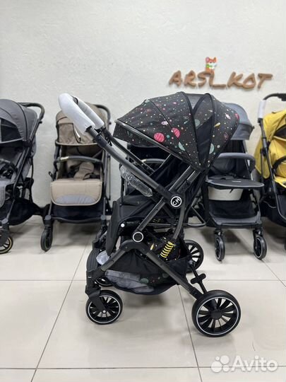 Коляска с перекидной ручкой