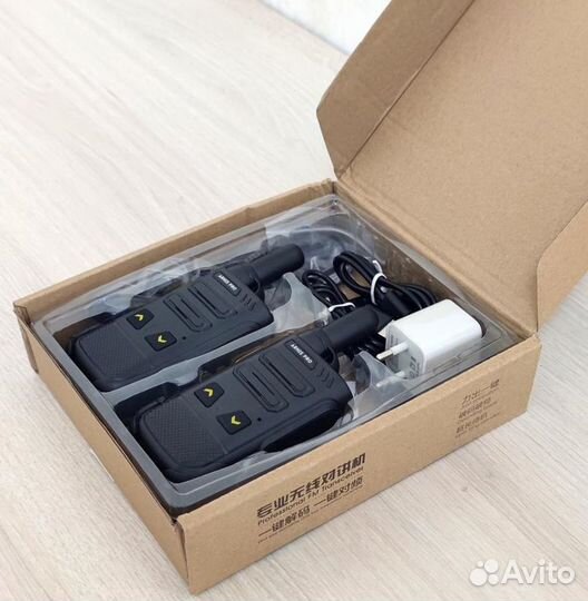 Рация с наушником, радиостанция с гарнитурой