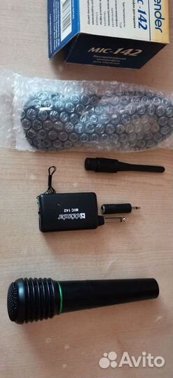 Радио микрофон Defender MIC-142