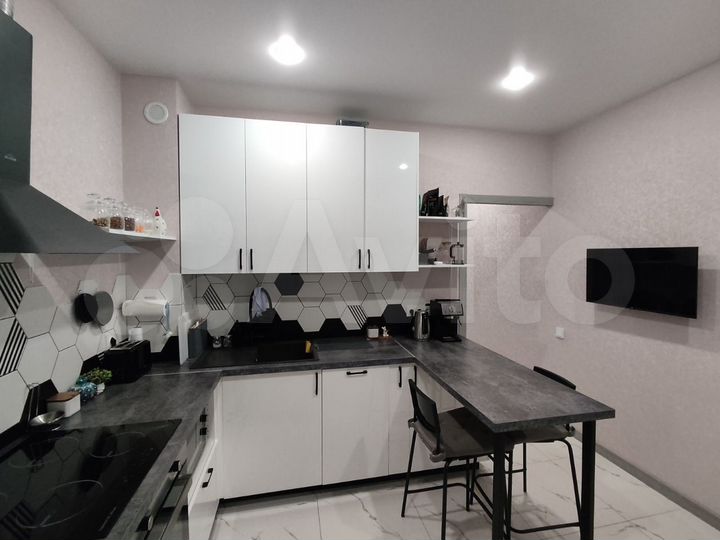 1-к. квартира, 52,5 м², 10/17 эт.