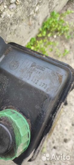 Бачок гур Ауди 80 Б3