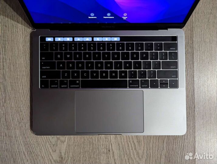 Macbook Pro 13 Touch Bar 8/256