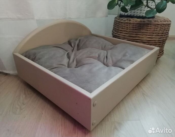 Лежанка-диван для собаки/кошки