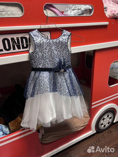 Платье праздничное 116