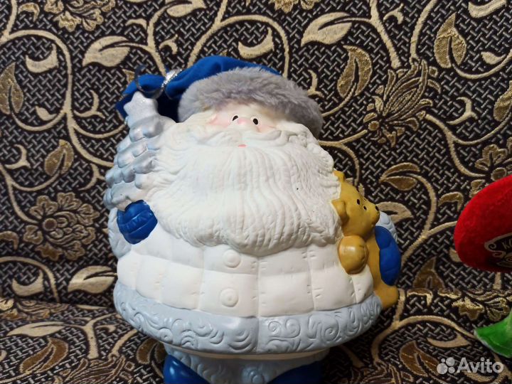 Новогодние игрушки