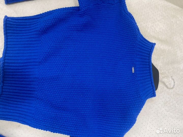 Свитер женский guess