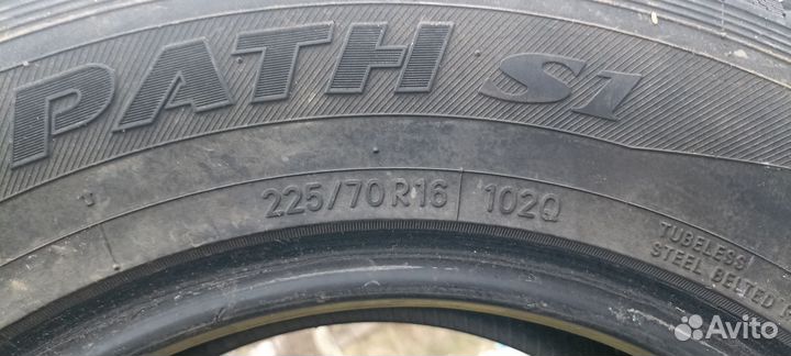 Toyo Tranpath S/U 225/70 R16
