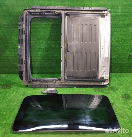 Люк в сборе с моторчиком BMW 7 е 65 E66