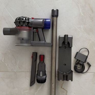 Пылесос dyson v8