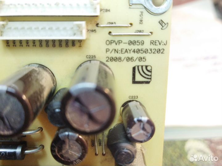 Блок питания EAY40503202 с телевизора 26LG4000