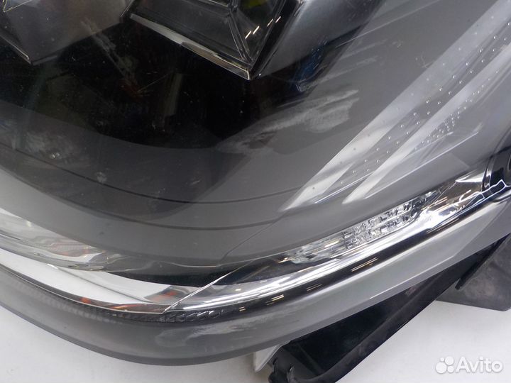 Фара левая Lexus LX 450 2015