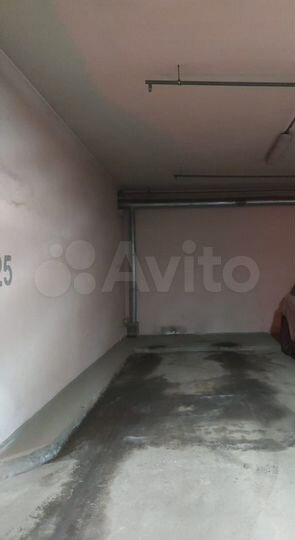 Машиноместо, 18 м²