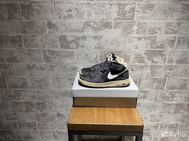 40,5) Nike Air Force 1 mid '07