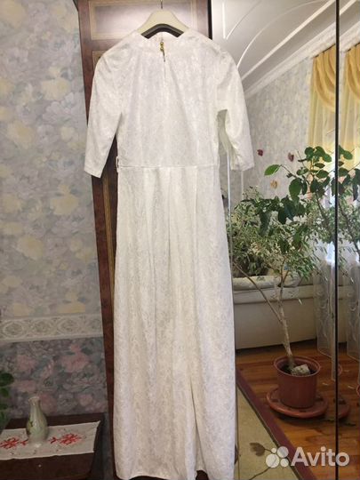 Свадебное платье