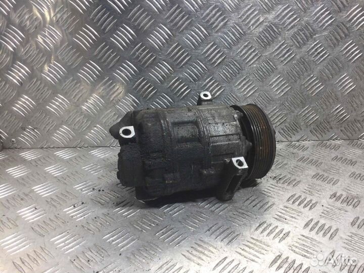 Компрессор кондиционера Renault Espace 8200890987; 7711497036; 8200561276; 92600-1DE0A; 92600-1DE0B;