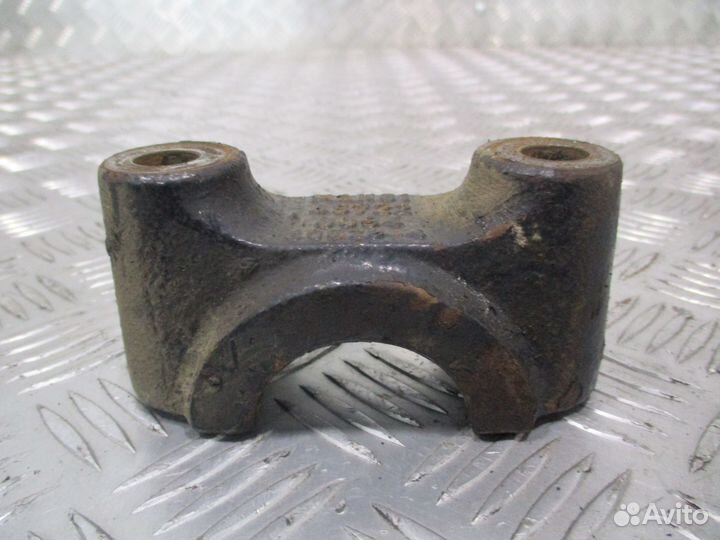 Кронштейн стабилизатора MAN 81437226061