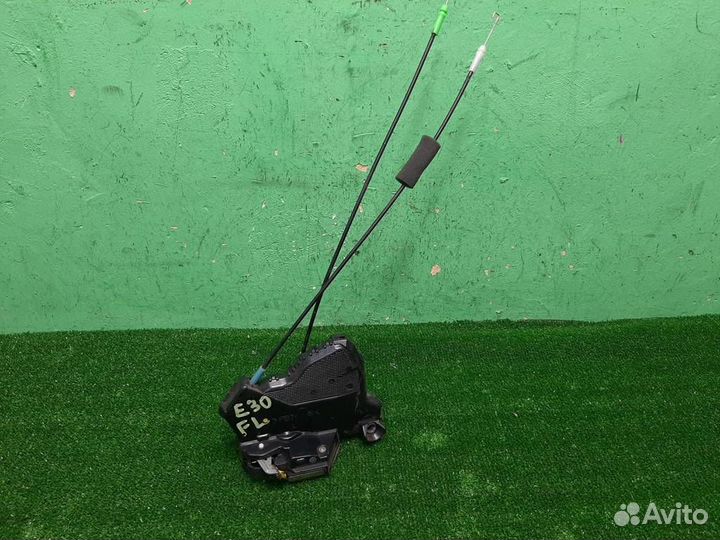 Замок двери передней левой Suzuki Grand Vitara 20