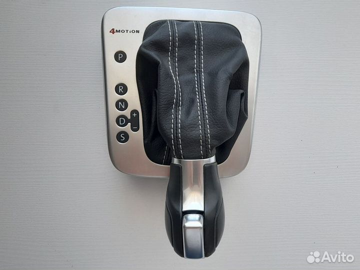 Рычаг селектора АКПП с накладкой Volkswagen Tiguan