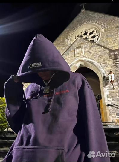 Худи Vetemens Purple Fantasies