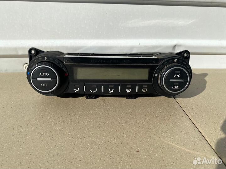 Блок управления печкой Kia Ceed (ED)