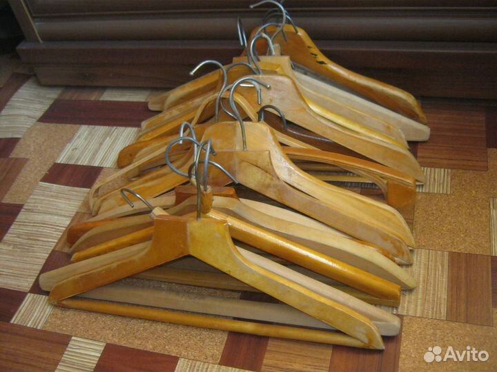 Вешалки-плечики деревянные СССР, комплект 20 шт