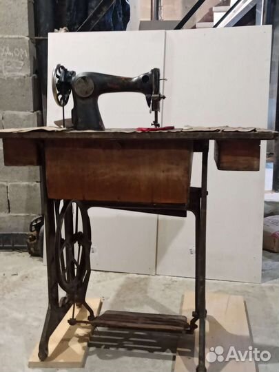 Швейная машина пмз