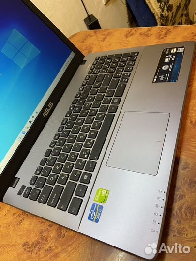 Ноутбук Asus x550cc