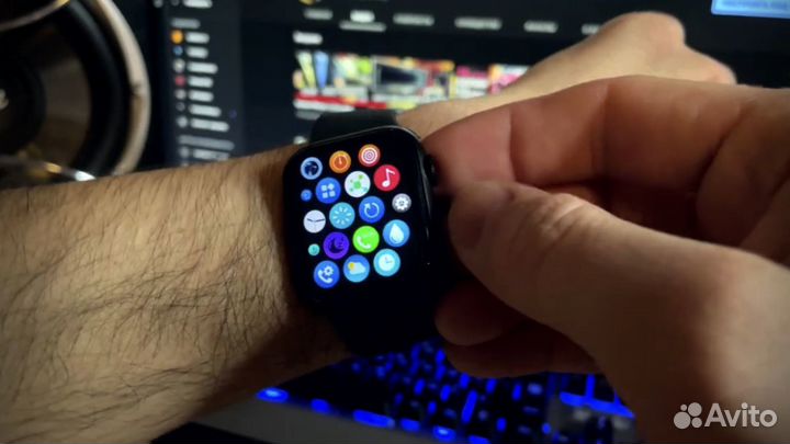 Apple watch series 8