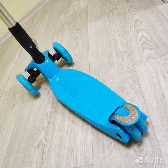 Самокат детский Макси со складным рулем