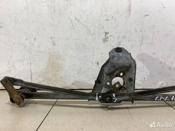 Трапеция стеклоочистителя