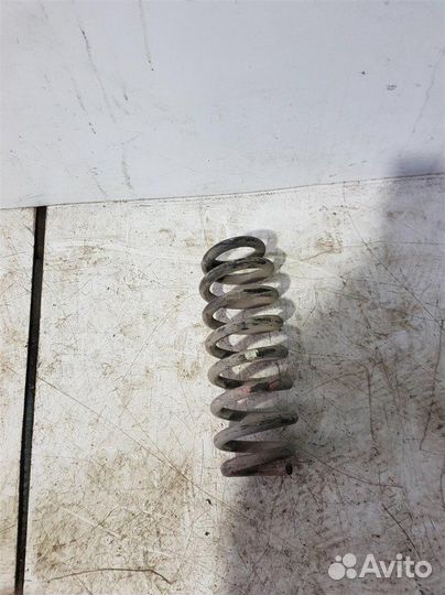 Пружина задняя Suzuki Grand Vitara 2006-2012