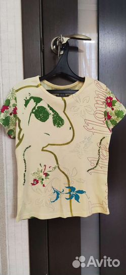 Футболки женские